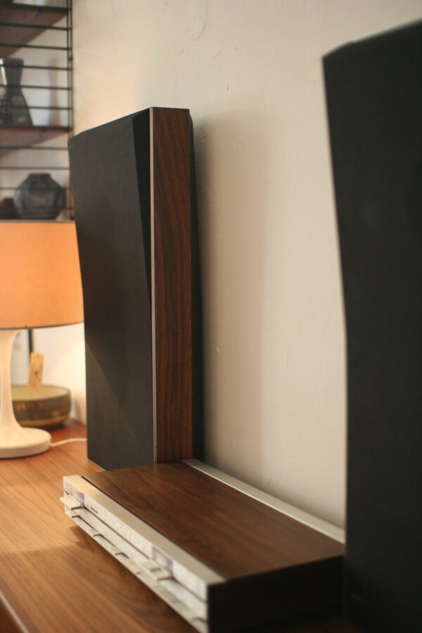 Bang & Olufsen / Jacob Jensen "Beomaster" receiver + "Beovox" speakers