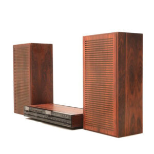 1970s B&O Beomaster 1100 amp / receiver, design Jacob Jensen, rosewood
