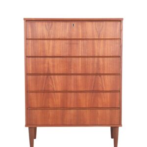 Große dänische Tallboy Teak-Kommode / Mid Century / 60er