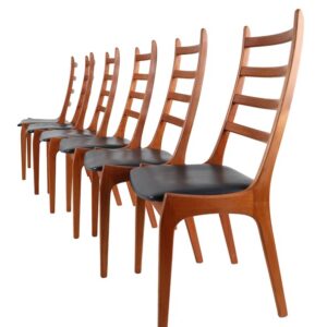 Set of 6 Korup Stolefabrik teak chairs / real leather / attributed to Kai Kristiansen / Mid Century Danish Modern Design / 1960s